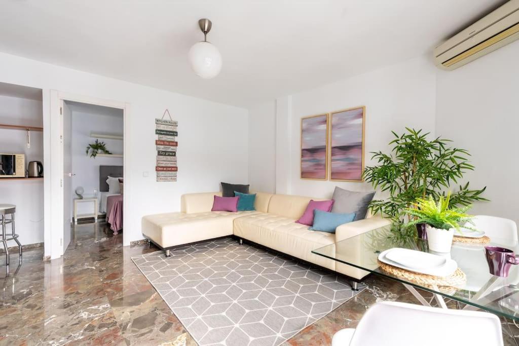 Behouse Sierpes Apartment Севиля Екстериор снимка
